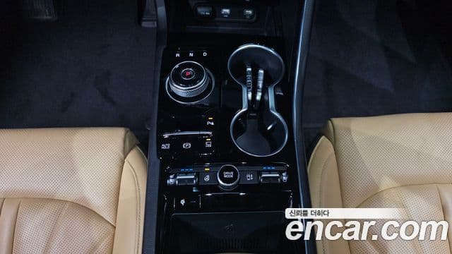 Kia K5 гибрид 3세대 Signature, 2023 9