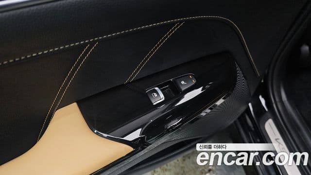 Kia K5 гибрид 3세대 Signature, 2023 19