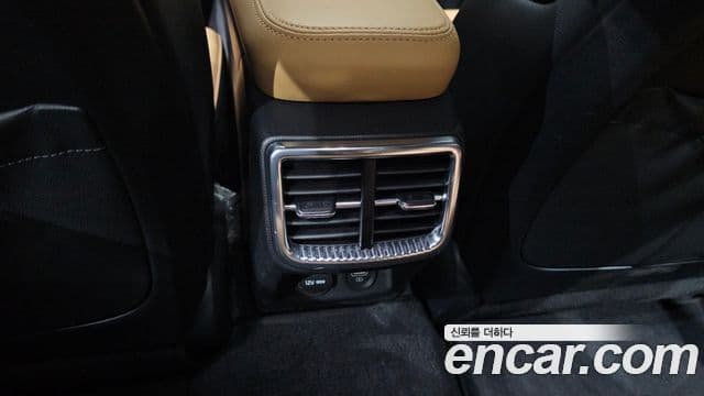 Kia K5 гибрид 3세대 Signature, 2023 20