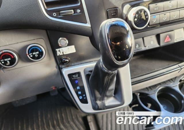 Hyundai 쏠라티 Luxury, 2017 17