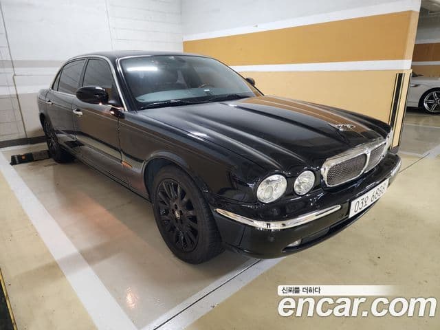 Jaguar XJ-8 X350, 2005 2