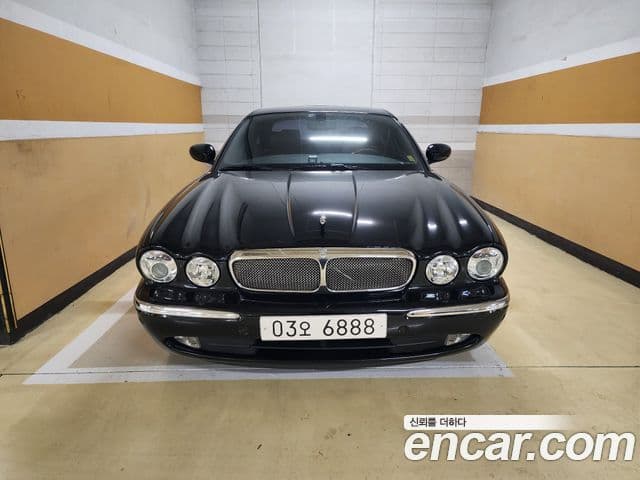 Jaguar XJ-8 X350, 2005 3
