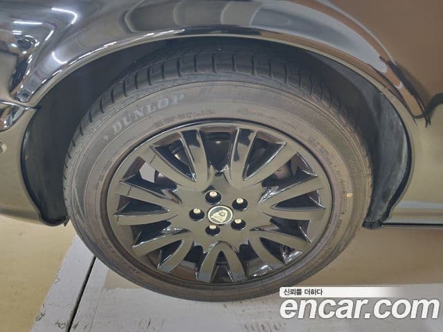 Jaguar XJ-8 X350, 2005 20