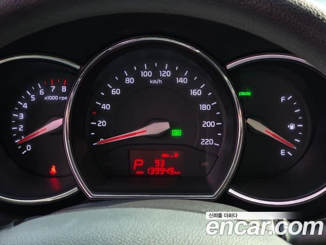 Kia All New Pride Luxury, 2013 13