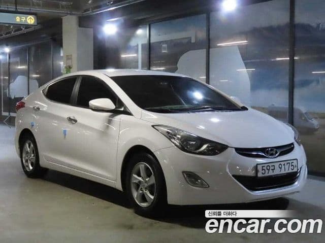 Hyundai Avante MD M16 GDI Smart, 2013 1