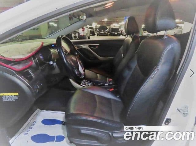 Hyundai Avante MD M16 GDI Smart, 2013 9