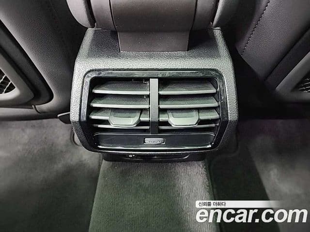 Audi Q3 (F3) Premium, 2023 13