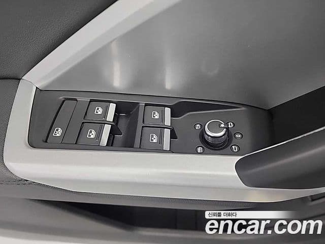 Audi Q3 (F3) Premium, 2023 17