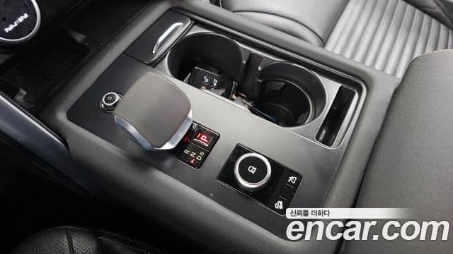 Land Rover Discovery 5 P360 R-Dynamic SE, 2022 9