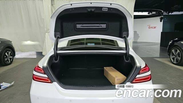 Genesis The / новый New G70, 2021 20