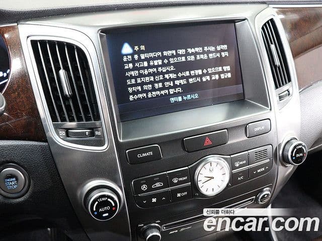 Hyundai Equus(новый кузов / новое поколение) Prestige, 2012 9