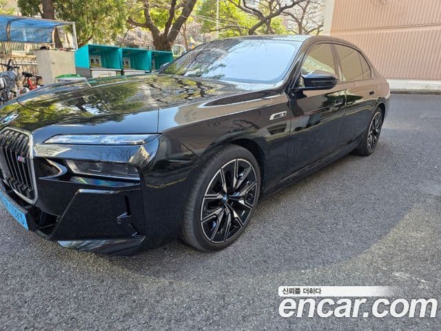 BMW i7 (G70), 2024 2