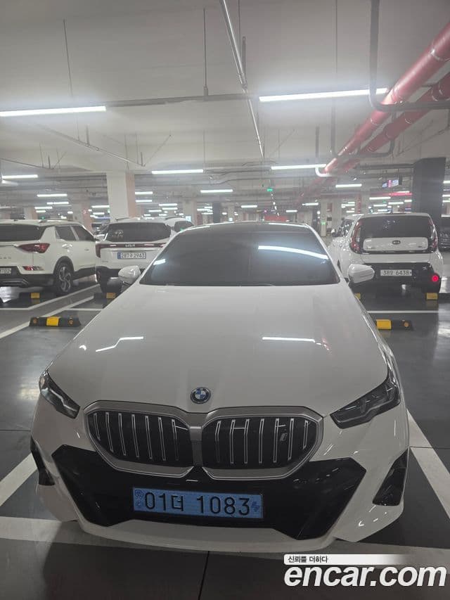 BMW i5 (G60) eDrive 40 M Sport, 2024 1