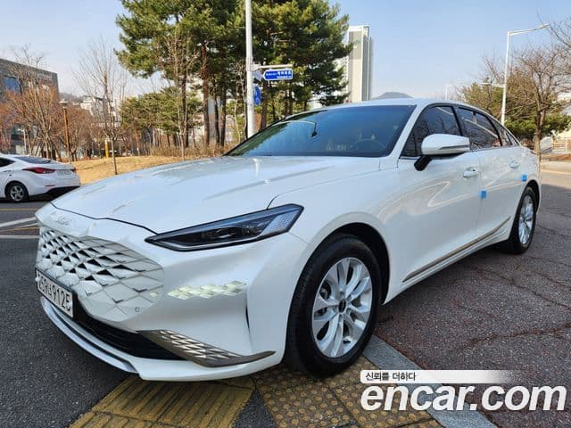 Kia K8 Trendy(арендный автомобиль), 2023 1