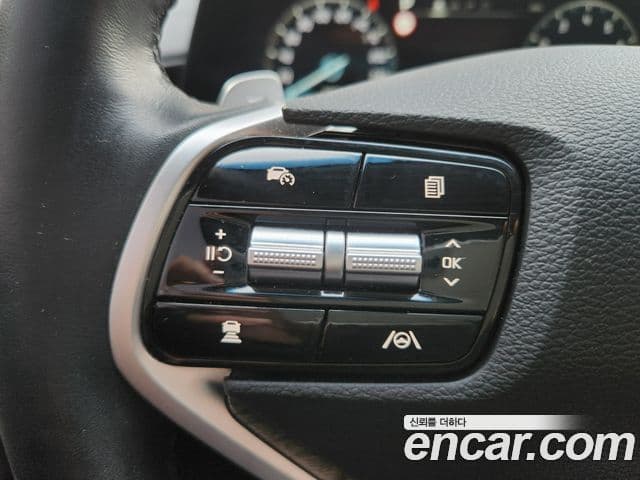 Kia K8 Trendy(арендный автомобиль), 2023 12