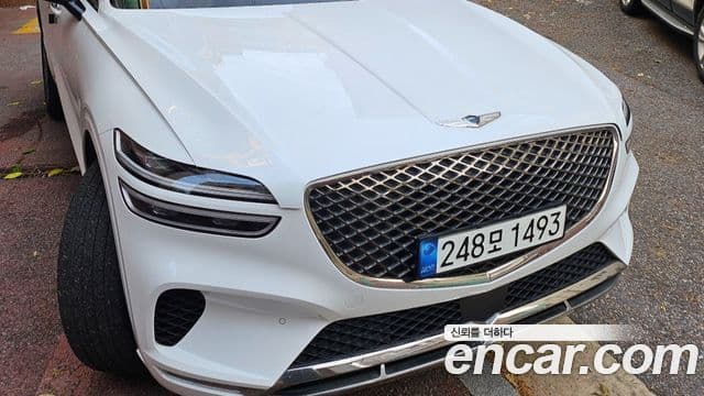 Genesis GV70, 2021 3