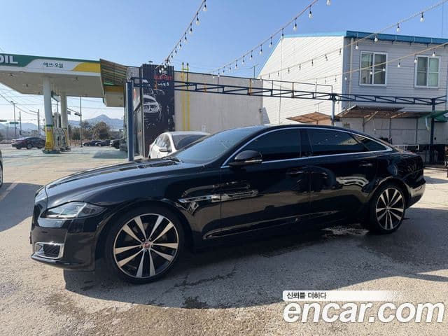 Jaguar All New XJ X351, 2019 3