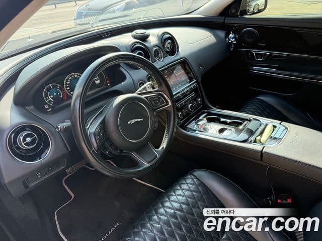 Jaguar All New XJ X351, 2019 все фото