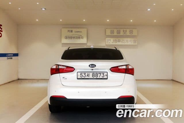 Kia K3 Trendy, 2014 4