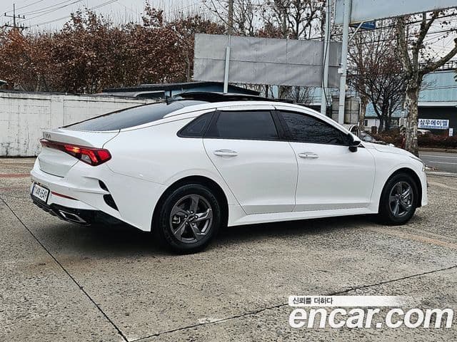 Kia K5 3세대 Standard, 2023 3