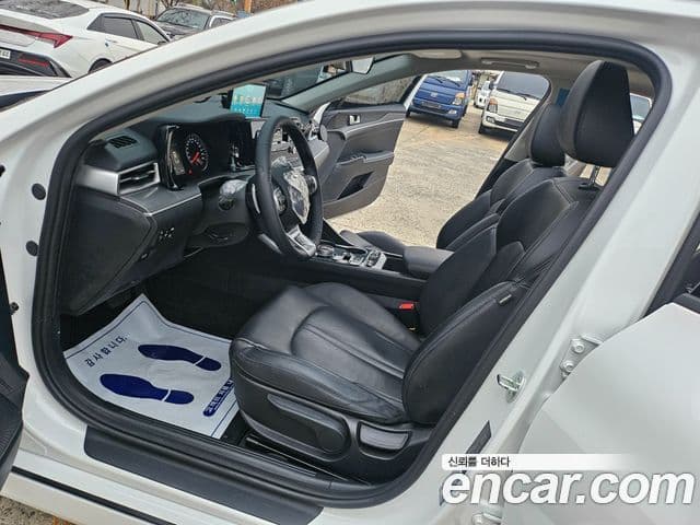 Kia K5 3세대 Standard, 2023 8
