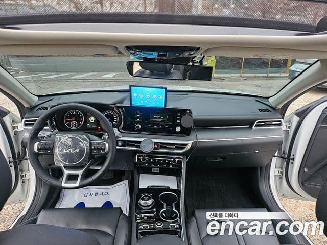 Kia K5 3세대 Standard, 2023 11