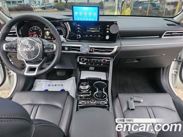Kia K5 3세대 Standard, 2023 12