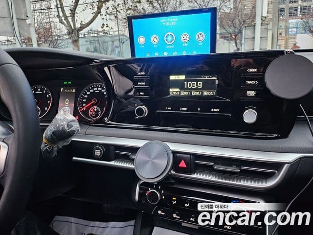 Kia K5 3세대 Standard, 2023 13