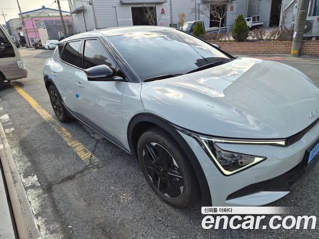 Kia The / новый New EV6 Air, 2025 2