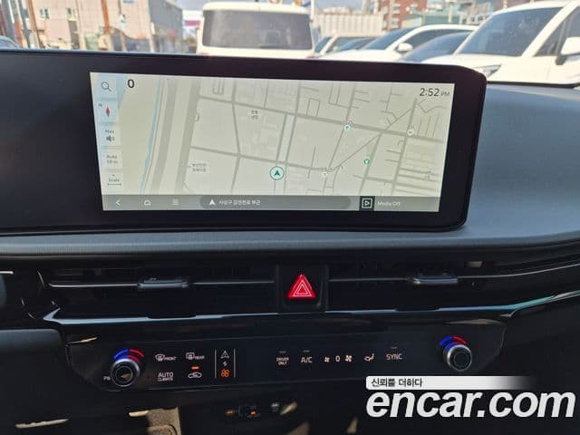 Kia The / новый New EV6 Air, 2025 6