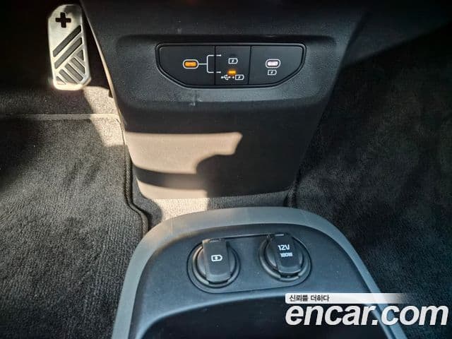 Kia The / новый New EV6 Air, 2025 20