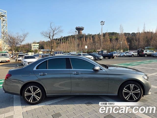 Mercedes-Benz E-класс W213 Avantgarde, 2020 4