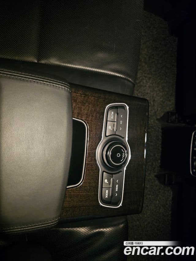 Kia The / новый New K7 Prestige, 2013 18