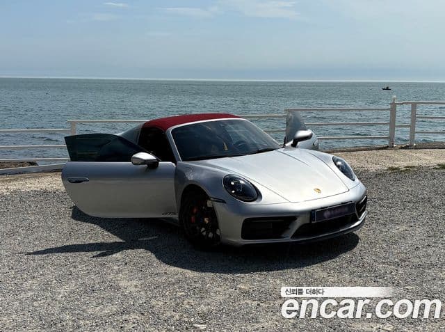 Porsche 911 (992) Targa 4 GTS, 2023 7