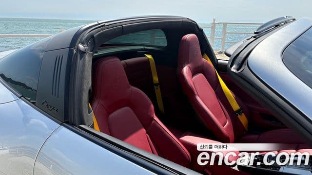 Porsche 911 (992) Targa 4 GTS, 2023 13