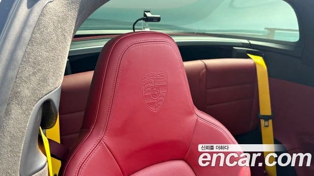 Porsche 911 (992) Targa 4 GTS, 2023 14