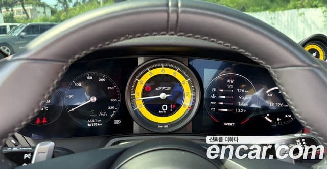 Porsche 911 (992) Targa 4 GTS, 2023 15