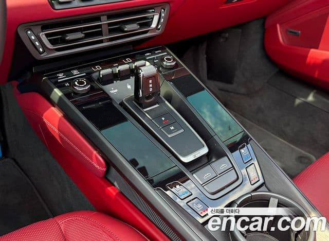 Porsche 911 (992) Targa 4 GTS, 2023 18