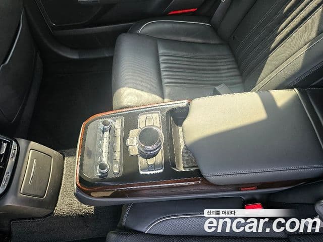 Genesis EQ900 Premium Luxury, 2016 17