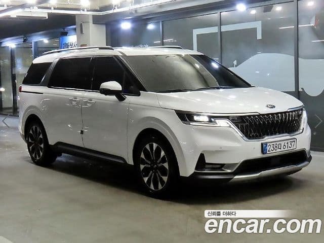 Kia Carnival 4세대 Signature, 2021 1