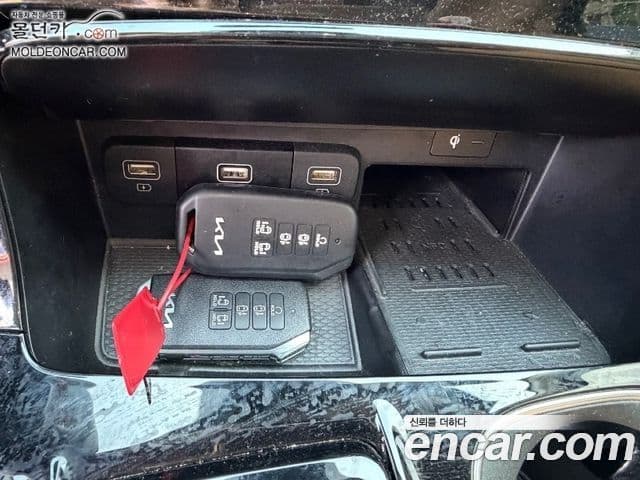 Kia Carnival 4세대 Signature, 2023 10