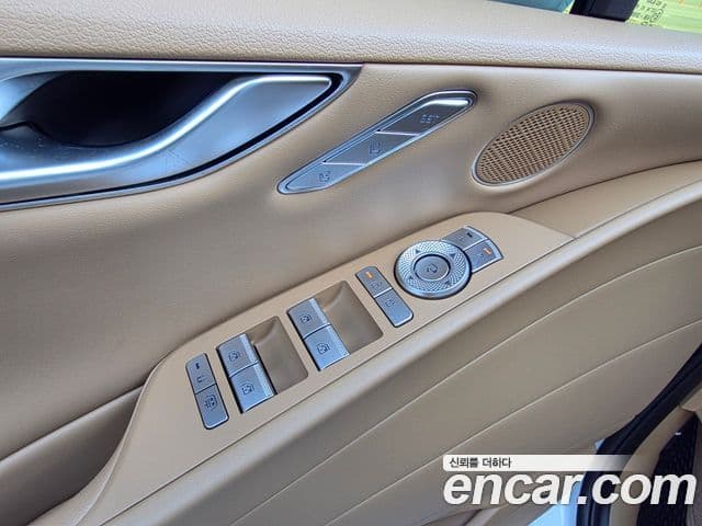 Genesis G80 (RG3) бензин 2.5 турбо 2WD, 2026 13