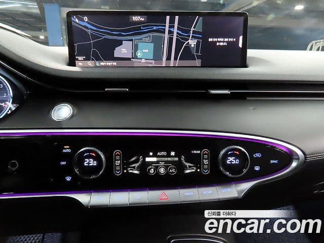 Genesis GV70, 2021 12