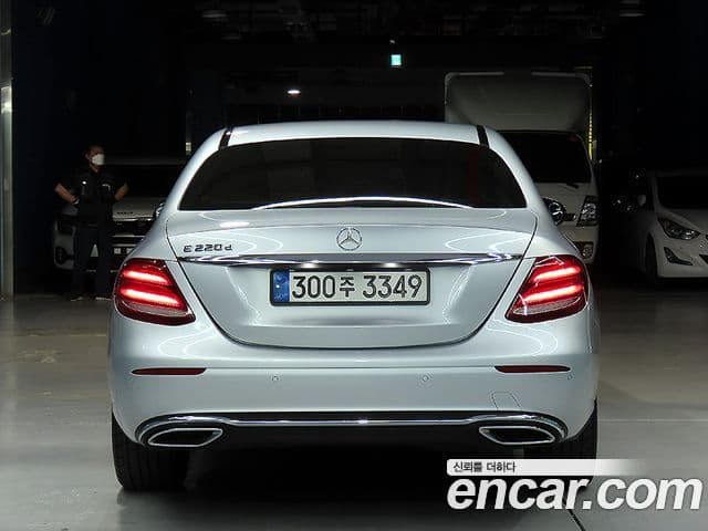 Mercedes-Benz E-класс W213 Avantgarde, 2017 3