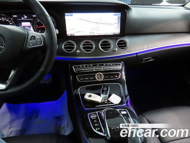 Mercedes-Benz E-класс W213 Avantgarde, 2017 все фото
