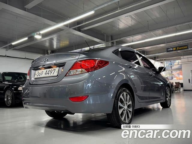 Hyundai Accent(новый кузов / новое поколение) Premium, 2015 7