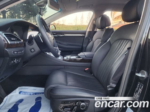 Genesis G90 Luxury, 2019 11