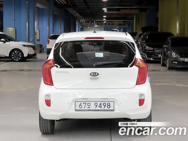 Kia All New Morning Deluxe, 2012 3