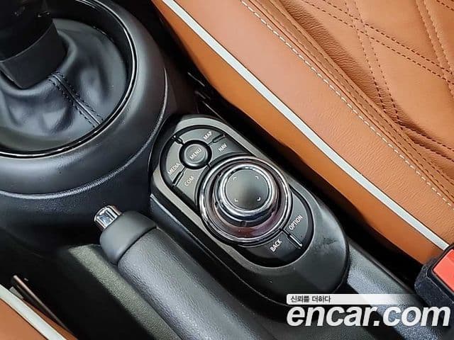 Mini Cooper S кабриолет 3세대, 2024 16