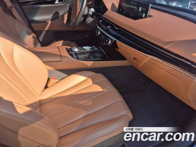 Genesis G80 (RG3), 2021 15